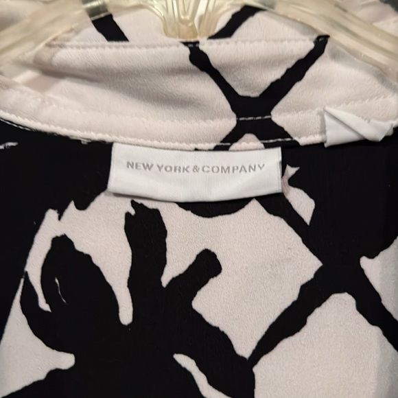 New York & Company sleeveless button down dress for women. Size XL - Picture 5 of 6